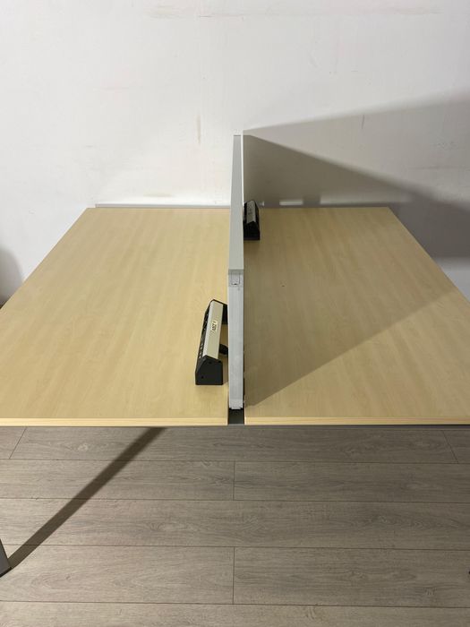 Birou Dublu 2 Blat x 160X78 cm, Panou Separator și Prize; Bench 2 Pers