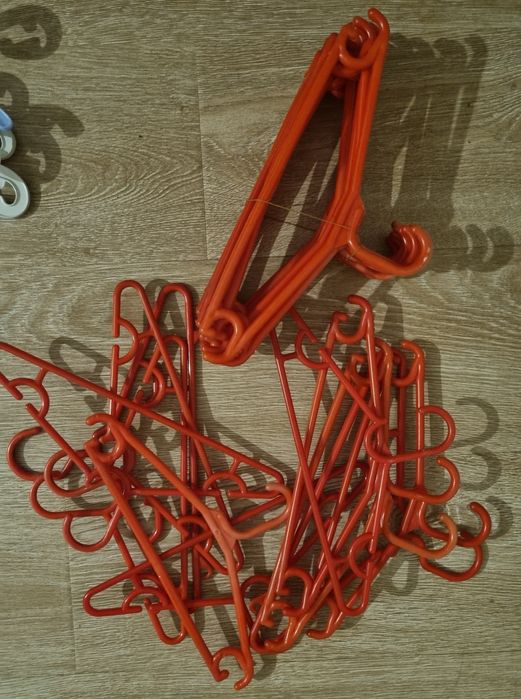 Вешалки для детской одежды