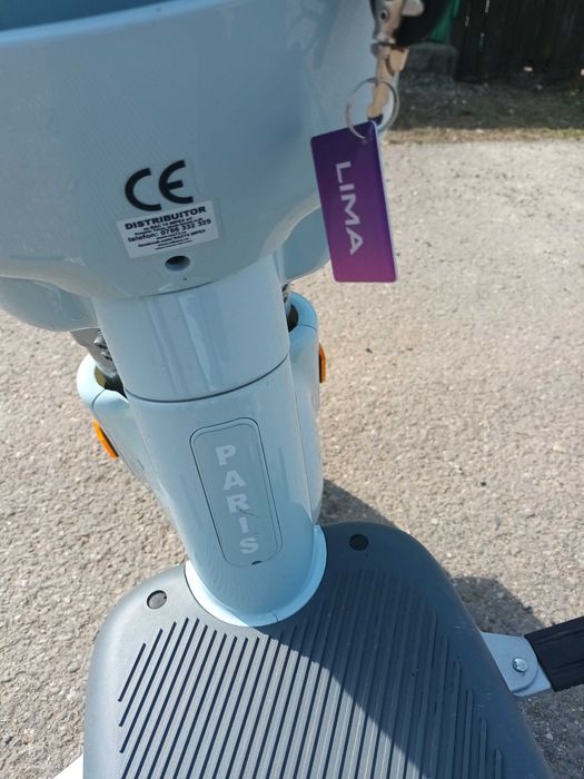 Scuter electric Paris