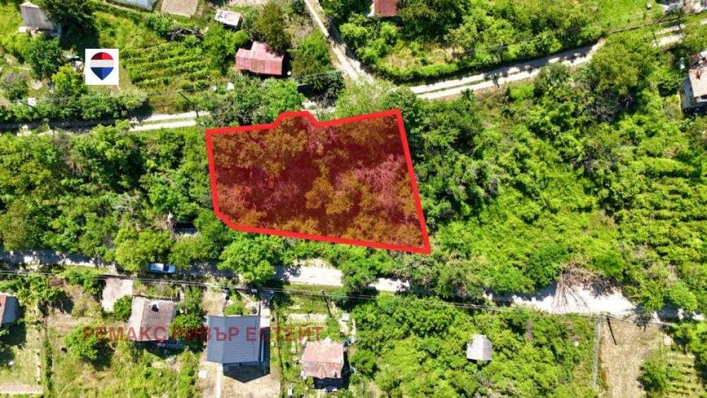 Поземлен имот за продажба в.з. Долапите