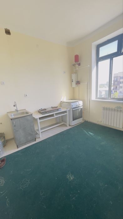 Kvartira qizlar uchun sheriklikga