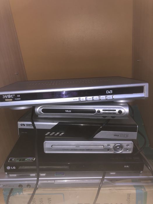 Продам приставки