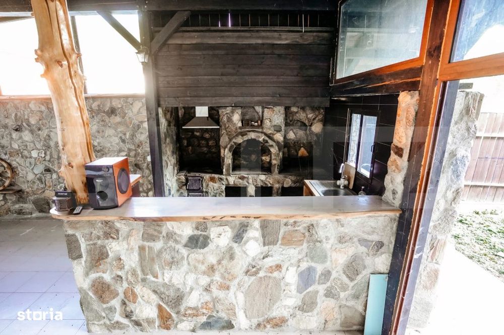 Casa de vanzare, 120 mp, zona Prundul Bargaului