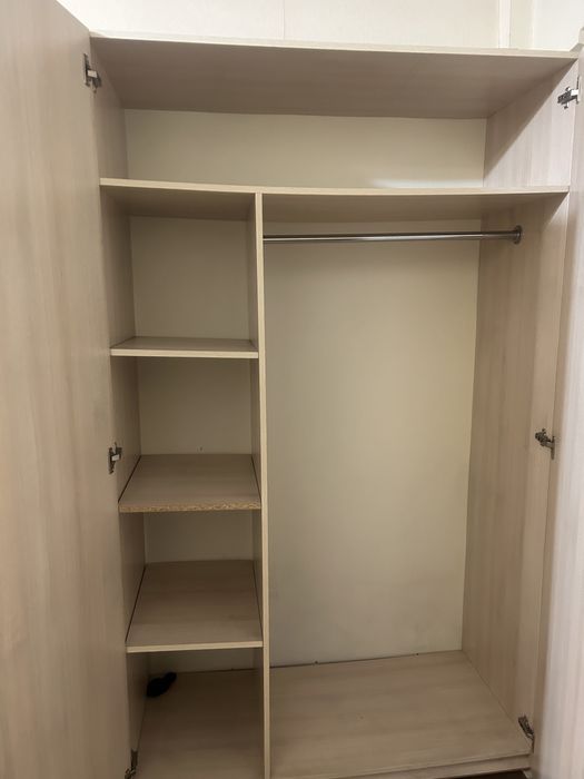 Шкаф  для вещей