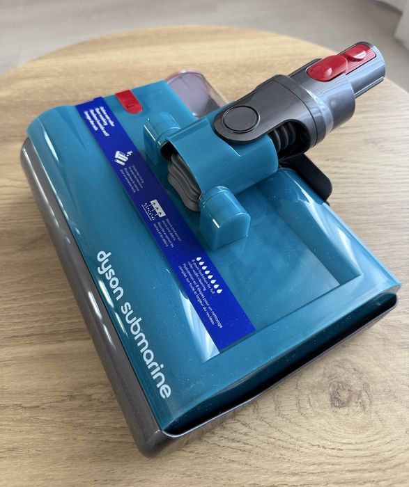 Mop nou-nouț pentru Dyson Submarine