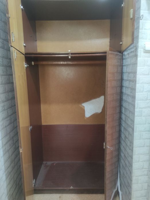 Продам шифонер советский