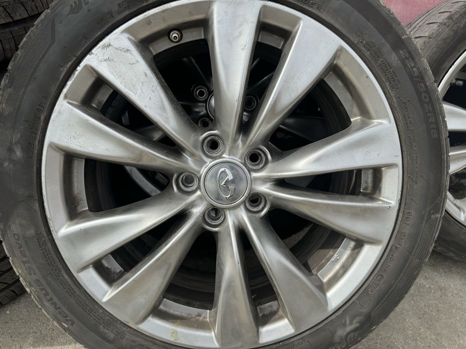 Продавам джанти за Инфинити