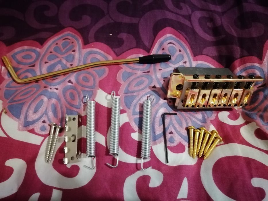 Бридж + Тремоло за електрическа китара