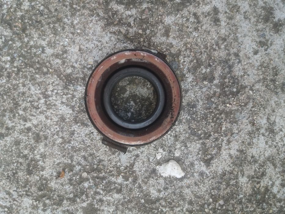 Аксиален лагер за Тойота "Корола"