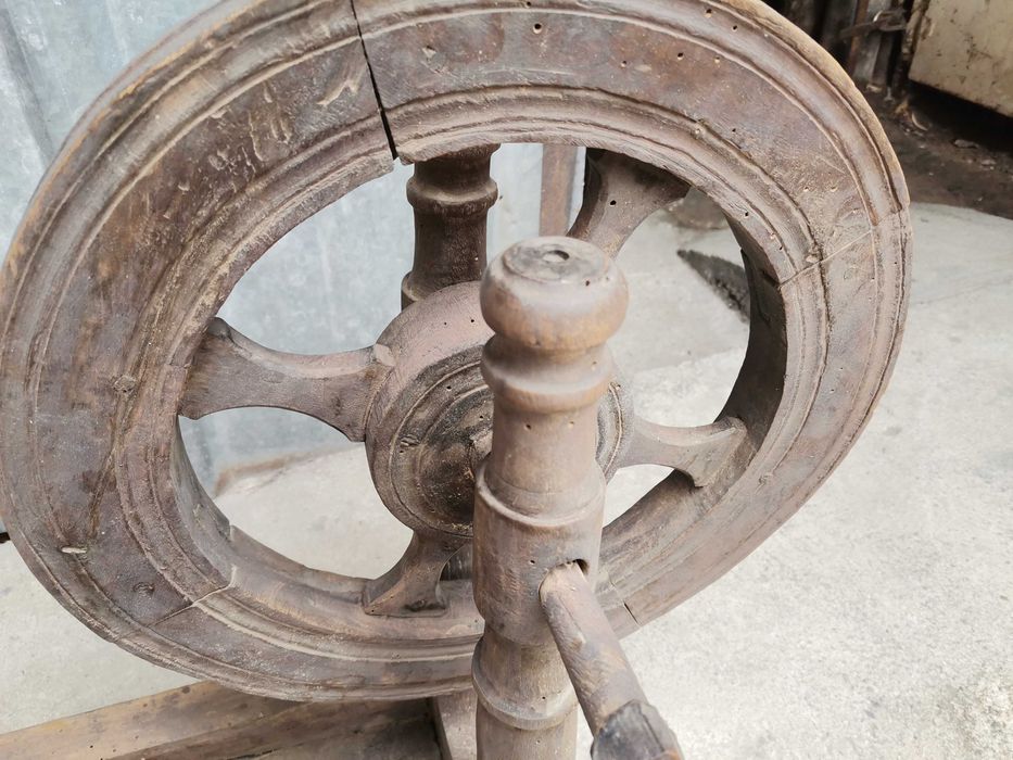 Стар стлгодишен чакрък