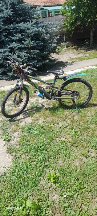 Vand bicicleta de 26 stare foarte  buna