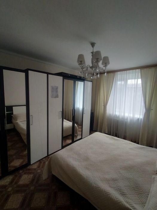 Продаю 4х комнатную квартиру