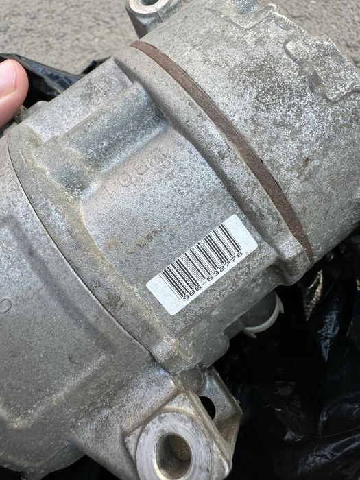 Компрессор Toyota оригинал Denso