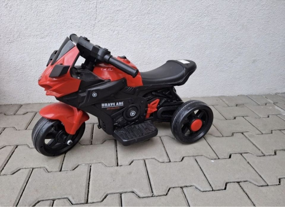 Motoreta electrica 1-4ani