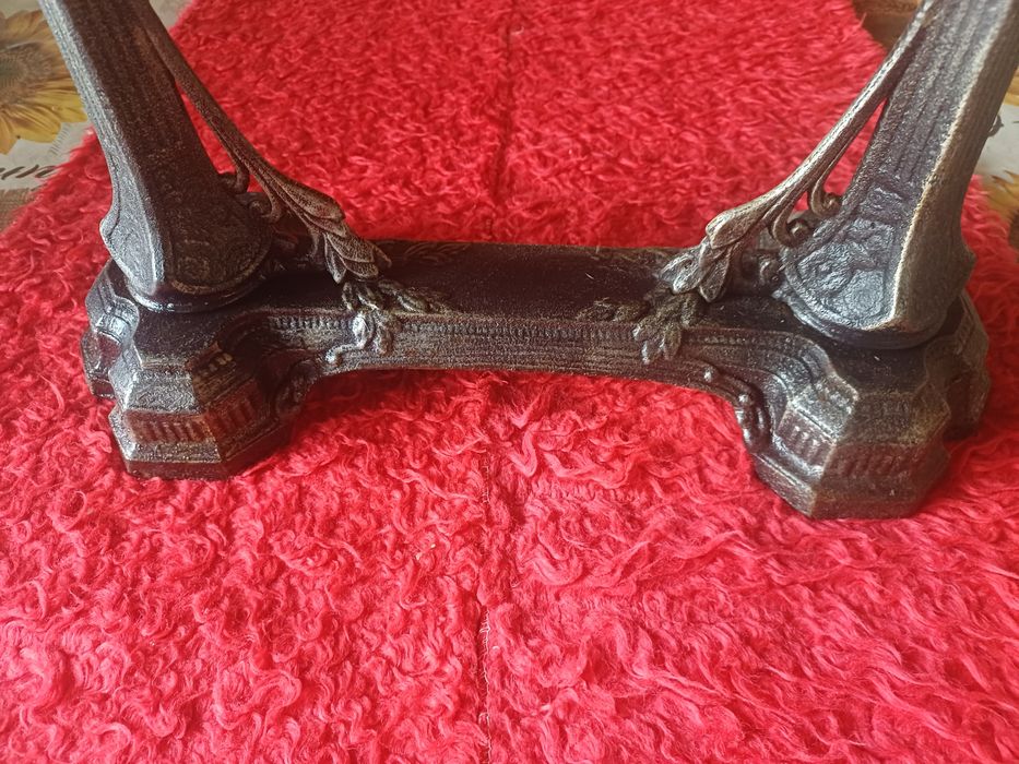 Superbă oglinda de masa