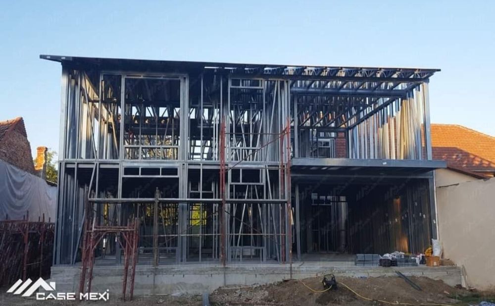 Reazlizăm în TOATĂ ROMÂNIA case și garaje pe STRUCTURĂ METALICĂ
dar si