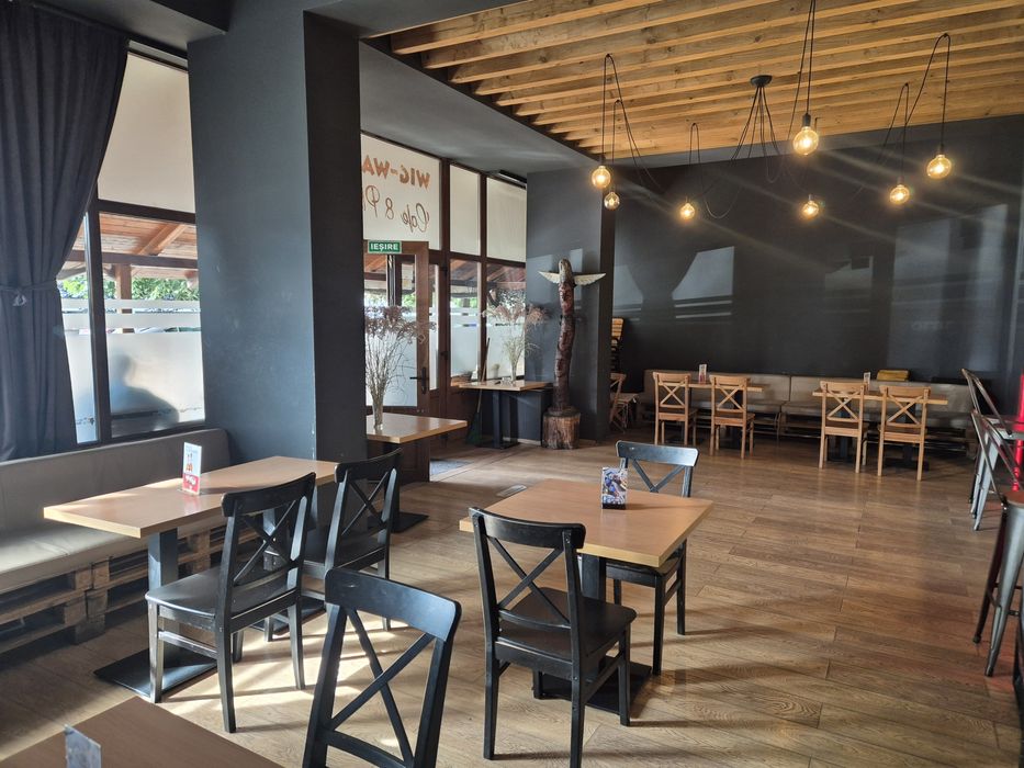 Se vinde bar/cafenea – Afacere în profit – 30 ani tradiție