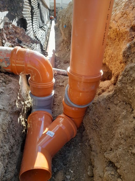 echipa ,meseriași ,constructii ,zidari, faianțar.