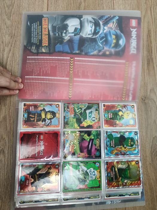 Album Panini Ninjago Seria 3 90% complet