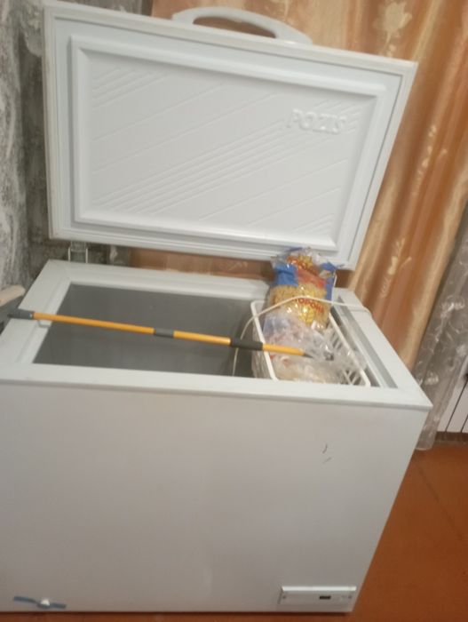 Продам морозильную камеру