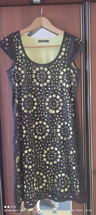 Продам платья,брендовые.