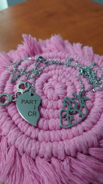 Дамски бижута и висулки от камък