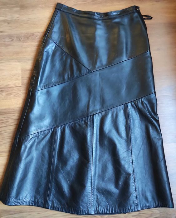 Дълга черна лъскава кожена пола от истинска естествена кожа, размер L