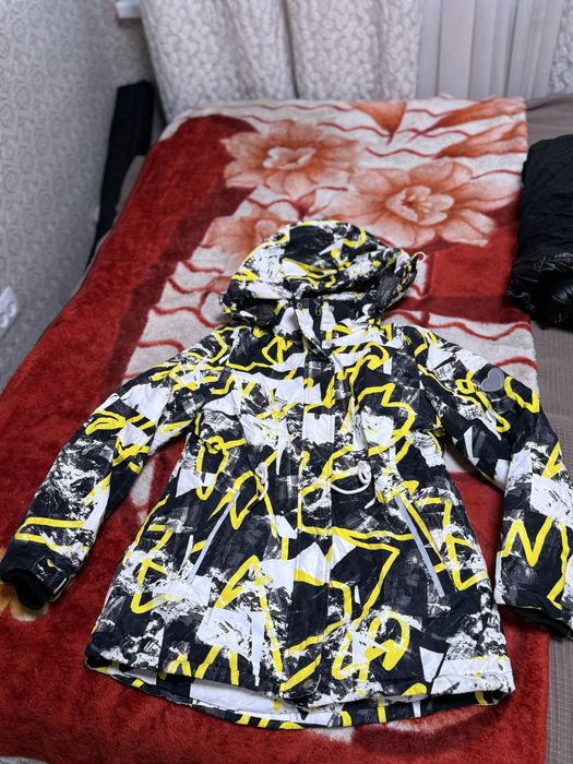 Куртка для девочек зимняя