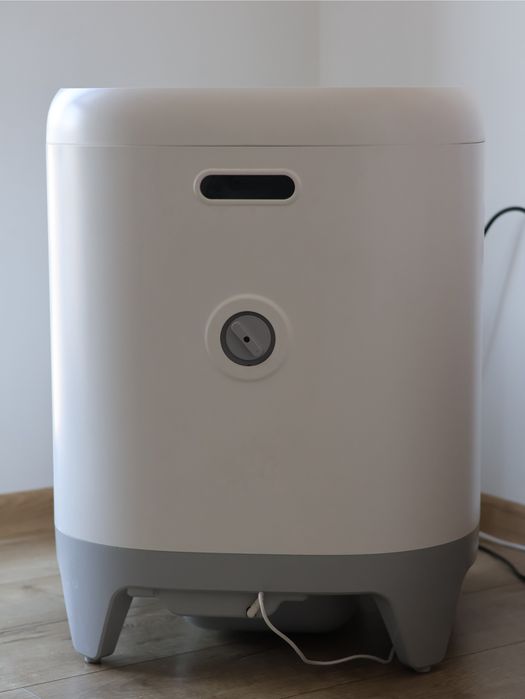 Set Litieră Automată Petkit Pura X + Mască Mobilier la Comandă (Roți Ascunse)