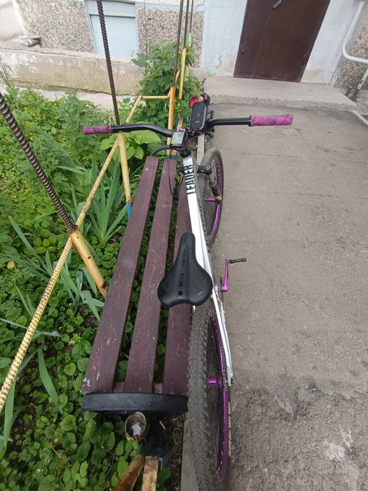 Велосипед дерт/стрит