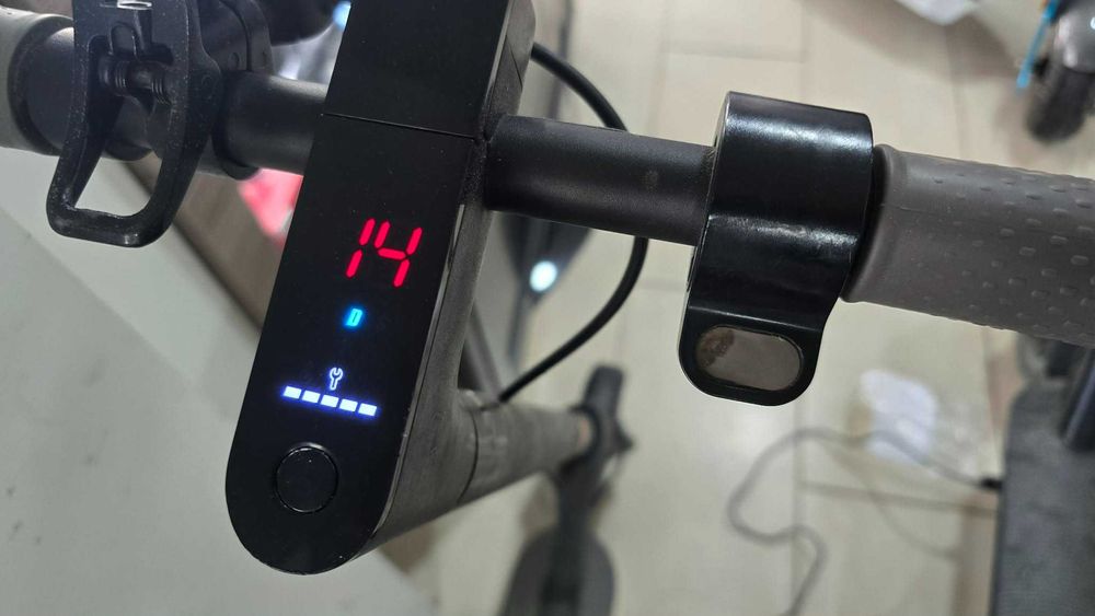 Електрическа тротинетка Xiaomi с проблем (error 14)