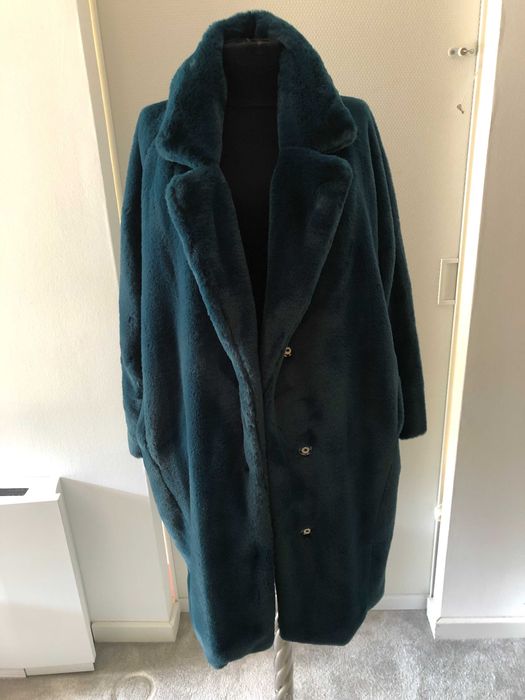 Дамско плюшено палто