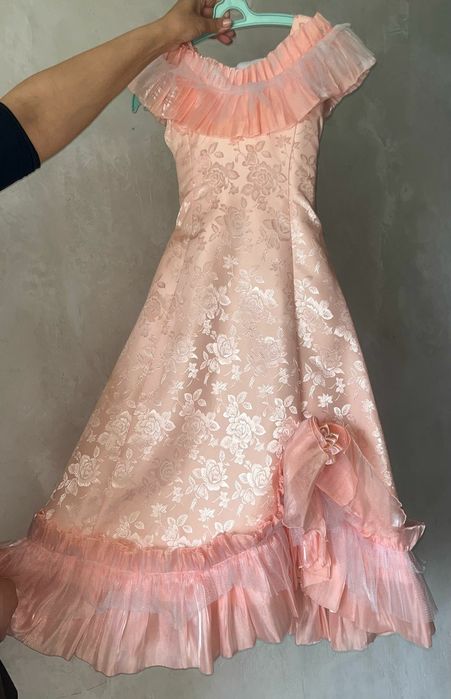 Платье на выпускной лет 6-7