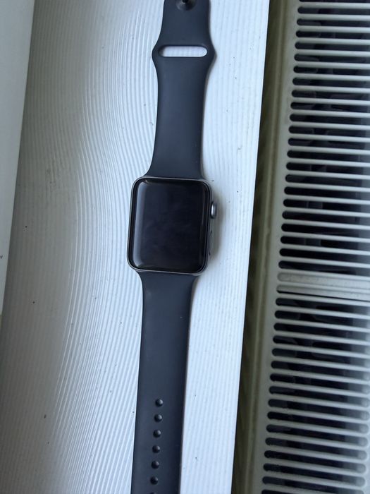 Apple watch series 3 seria trei 42 mm + incarcator