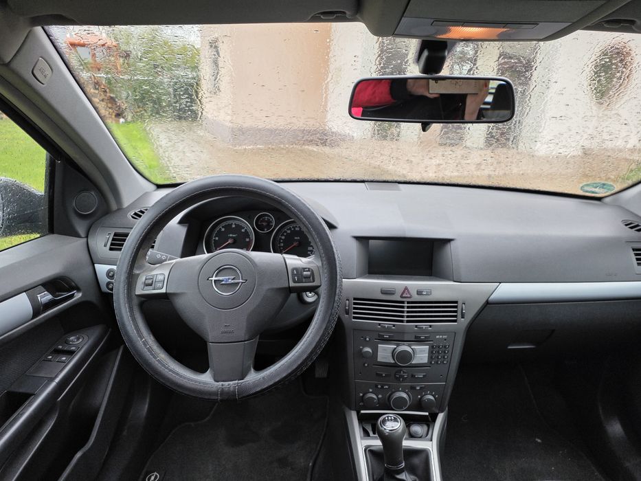 Opel Astra H stare foarte buna