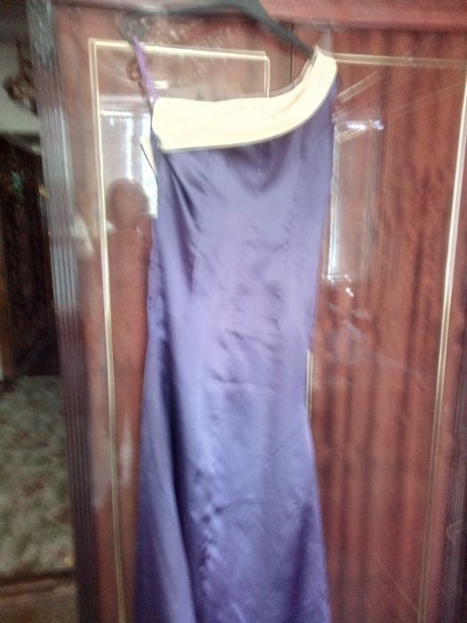 Продам платье вечернее