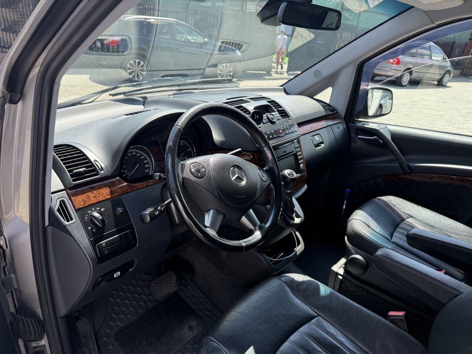 MERCEDES-BENZ V-Class 2011 — imagine 3