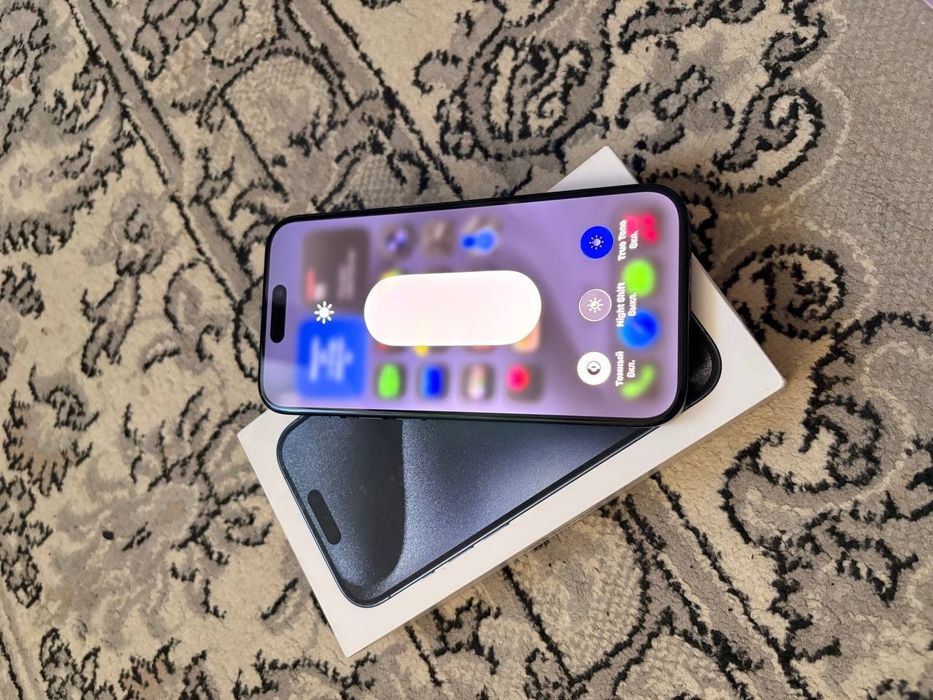 Iphone 15pro акб100%