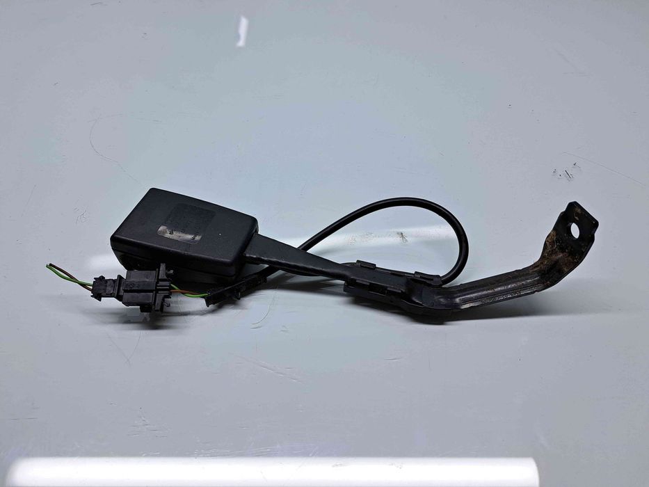 Capsa centura dreapta fata Audi TT (8J3) [Fabr 2006-2013] 8P0857756G