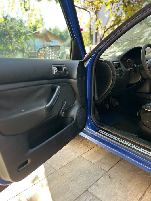 Vand Golf 4 1.4 Benzina