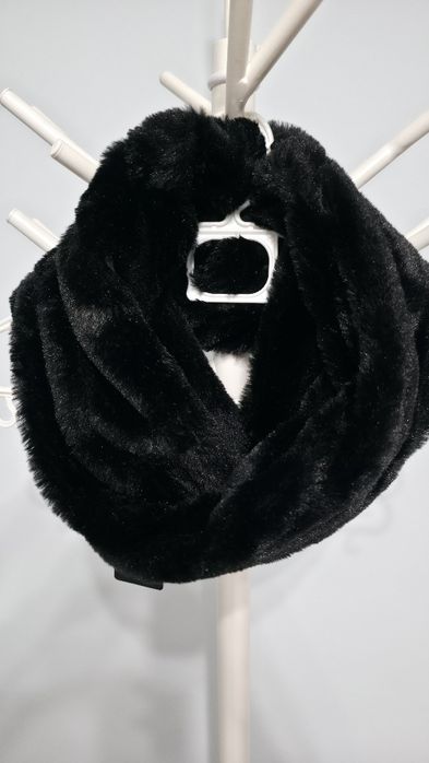 Fular dama, imitație blană, marime universala, negru