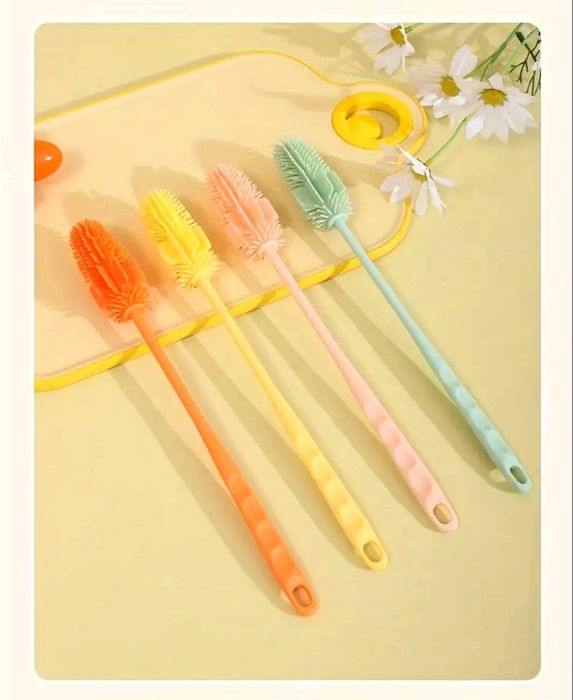 Щётка, ёршик для чистки!