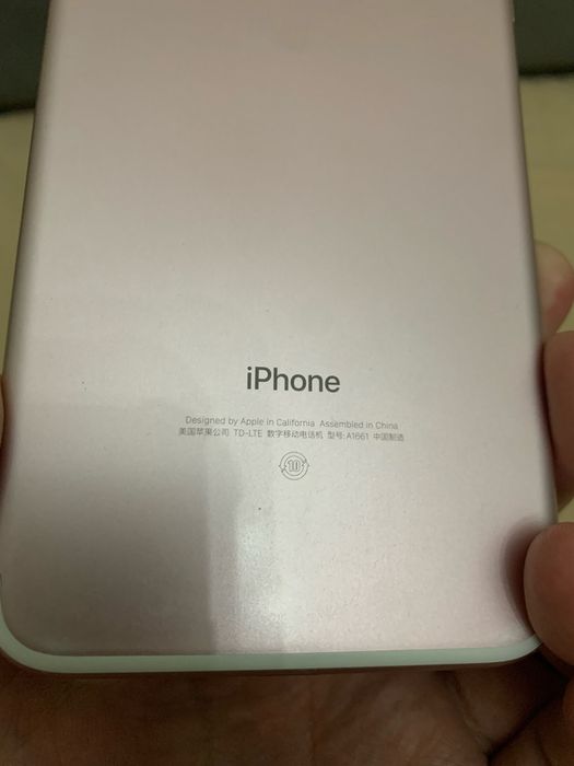 Айфон 7plus 32 гиг