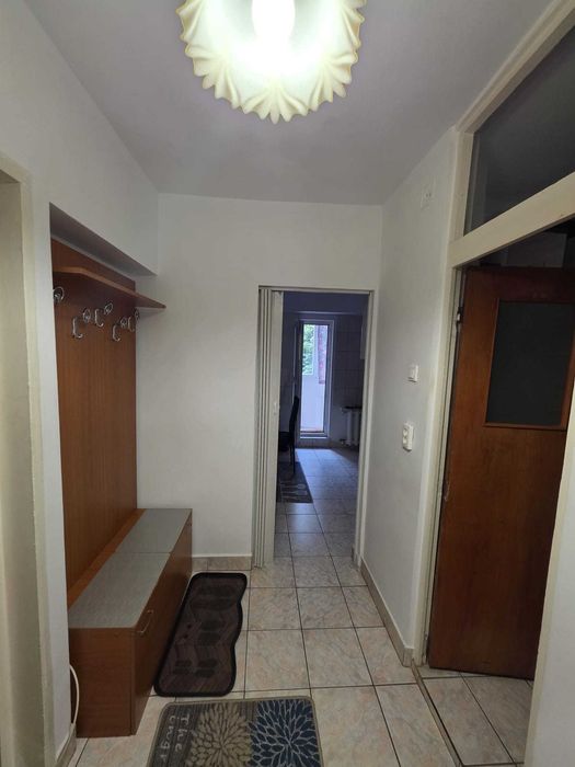Inchiriere (inchiriez) garsoniera zona Panduri, etaj 2 din 8.