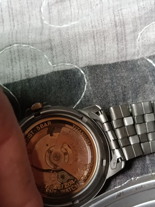 Продам часы Orient