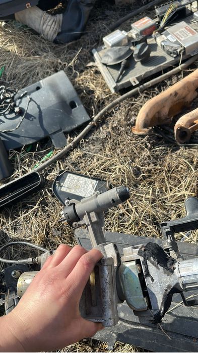 Продам запчасти от ауди а6 с4