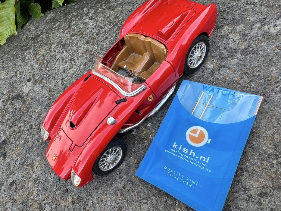 Mercedes, Ferrari, BMW 1/18