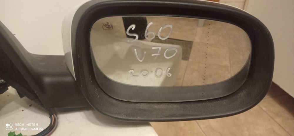 Зеркало Вольво S60. V70. 2006 год. Оригинал