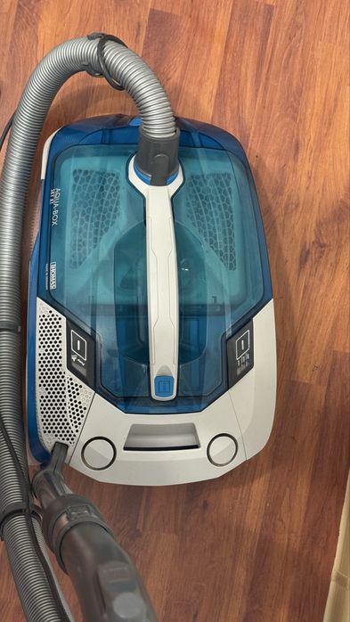 Моющий пылесос Thomas