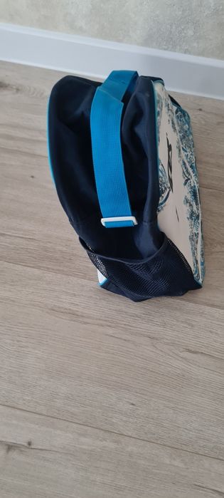 Продам сумку для коньков